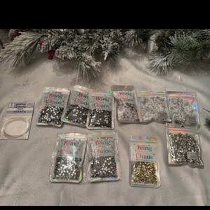 Brand New Rhinestone and Memory Wire